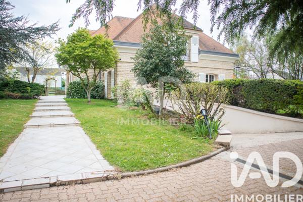 Maison à vendre 10 pièces 360 m² Grisy-Suisnes
