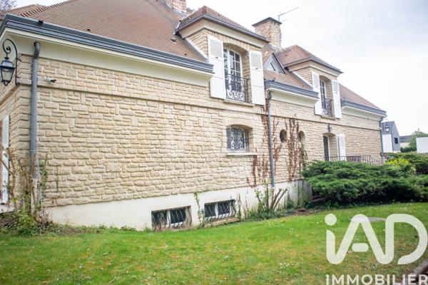 Maison à vendre 10 pièces 360 m² Grisy-Suisnes