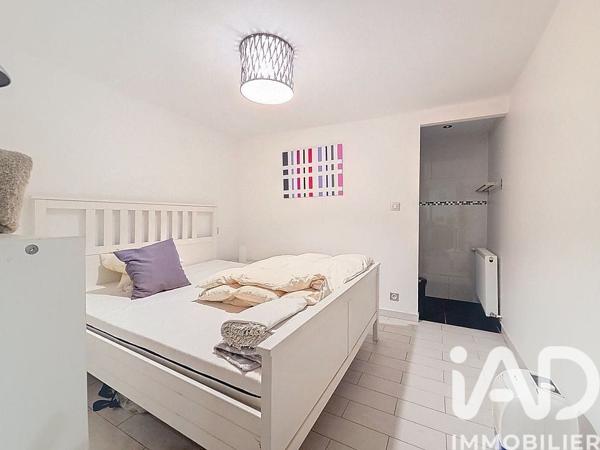 Maison à vendre 7 pièces 200 m² L'Étang-la-Ville