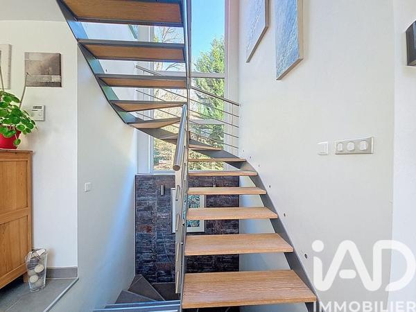 Maison à vendre 7 pièces 200 m² L'Étang-la-Ville