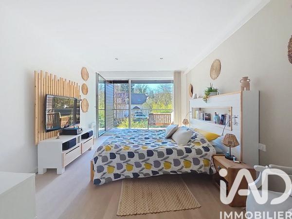 Maison à vendre 7 pièces 200 m² L'Étang-la-Ville