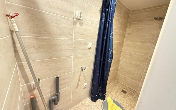 Maison à vendre    5 pièces •  Izeaux