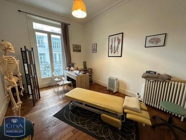 Appartement à louer 4 pièces 85.06m²
