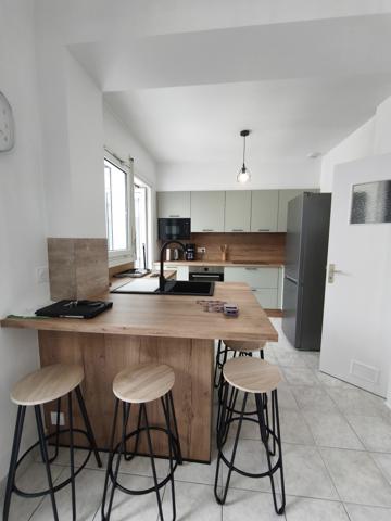 Maison 9 pièce(s) 5 chambre(s) 132.54 m²