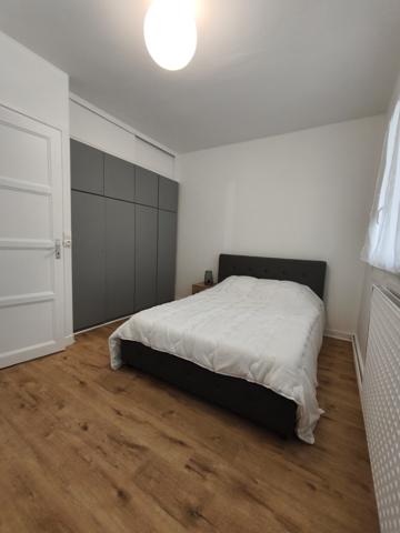 Maison 9 pièce(s) 5 chambre(s) 132.54 m²