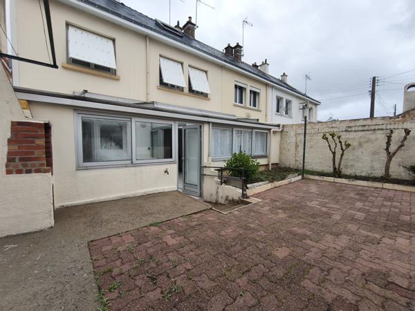 Maison 9 pièce(s) 5 chambre(s) 132.54 m²