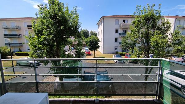 Appartement
         2 pièces
        - 48 m² Exclusivité 89 000 € *