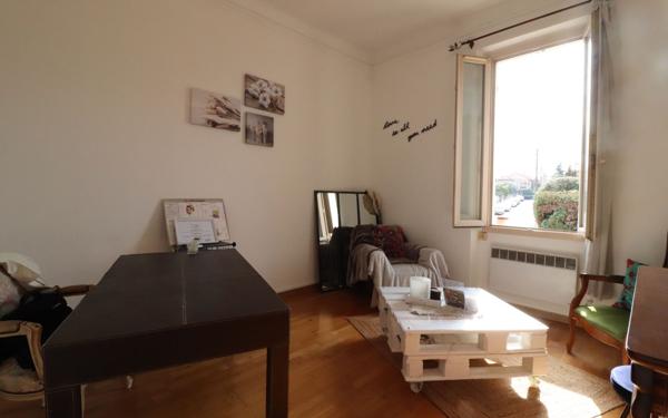Maison à vendre    2 pièces • 35 m2 Marseille 9