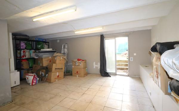 Maison à vendre    2 pièces • 35 m2 Marseille 9