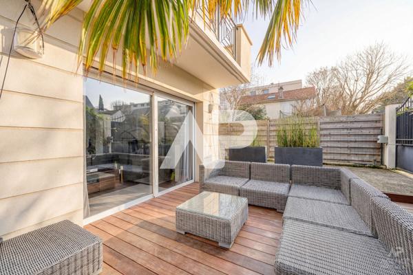 Maison Rueil Malmaison 7 pièce(s) 192 m² €1 195 000 ** - Référence 19580