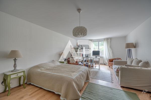 Maison Rueil Malmaison 7 pièce(s) 192 m² €1 195 000 ** - Référence 19580