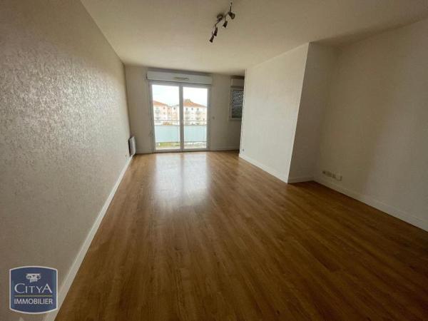 Appartement à louer 2 pièces 46.7m²