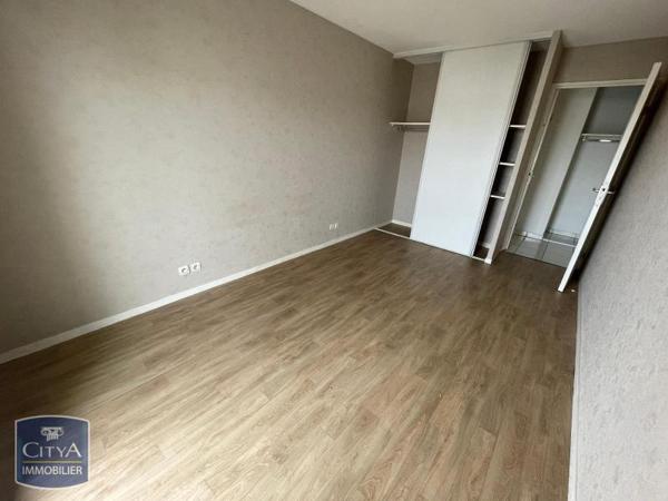 Appartement à louer 2 pièces 46.7m²