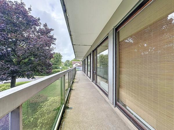 Appartement familial 5 pièces – Résidence Mermoz à Chantilly