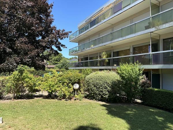 Appartement familial 5 pièces – Résidence Mermoz à Chantilly