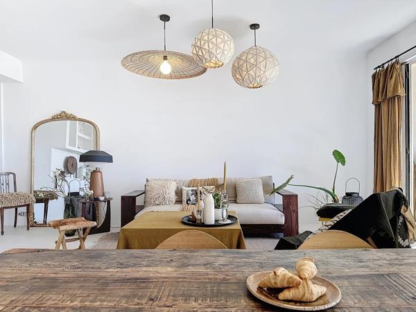 Appartement deux pièces avec terrasse et vue dégagée