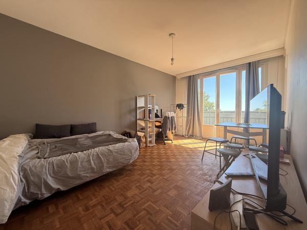 Appartement
         1 pièce
        - 28 m² Exclusivité 45 000 € *