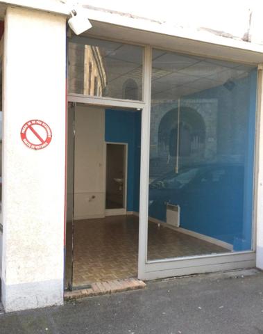 LOCAL COMMERCIAL À LOUER – CHÂTEAUDUN CENTRE