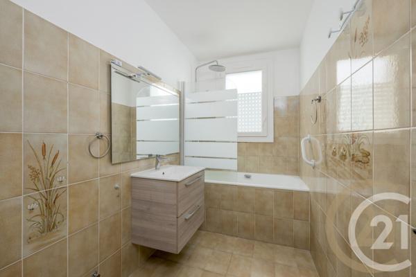 Appartement F3 à vendre  3 pièces - 58,90 m2 CROSNE - 91