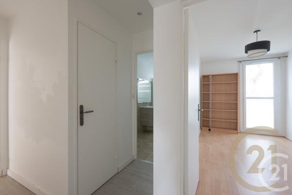 Appartement F3 à vendre  3 pièces - 58,90 m2 CROSNE - 91