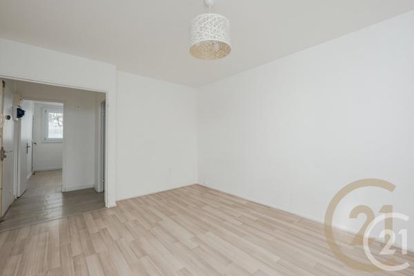 Appartement F3 à vendre  3 pièces - 58,90 m2 CROSNE - 91
