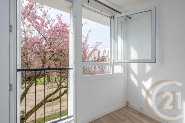 Appartement F3 à vendre  3 pièces - 58,90 m2 CROSNE - 91