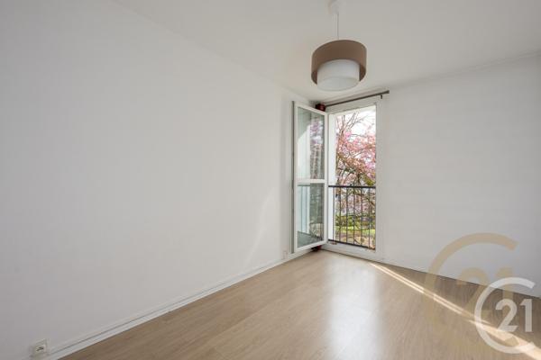 Appartement F3 à vendre  3 pièces - 58,90 m2 CROSNE - 91