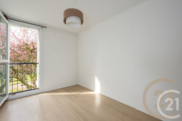 Appartement F3 à vendre  3 pièces - 58,90 m2 CROSNE - 91