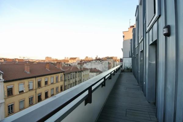 APPARTEMENT T3 A LOUER - LYON 3EME ARRONDISSEMENT - 68.82 m 2 - 1 456 € charges comprises par mois