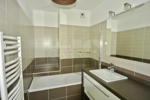APPARTEMENT T3 A LOUER - LYON 3EME ARRONDISSEMENT - 68.82 m 2 - 1 456 € charges comprises par mois