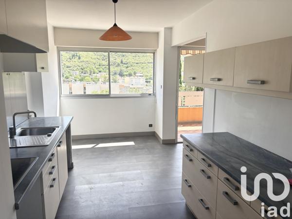 Appartement à vendre 5 pièces 88 m² Les Vans