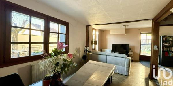 Maison 7 pièces de 161 m² à Port-Sainte-Foy-et-Ponchapt (33220)