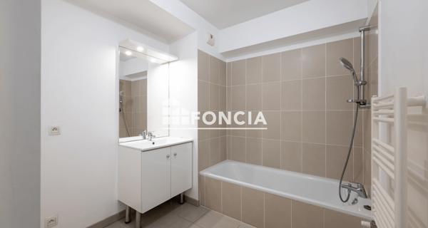 À vendre Appartement 3 pièces 65.95 m² - Bordeaux 33200