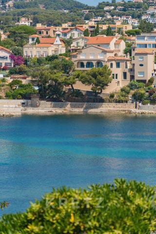 Bel appartement de 129 m2 avec terrasse de 105 m² à proximité de la plage de Renecros
