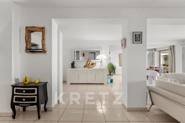 Bel appartement de 129 m2 avec terrasse de 105 m² à proximité de la plage de Renecros
