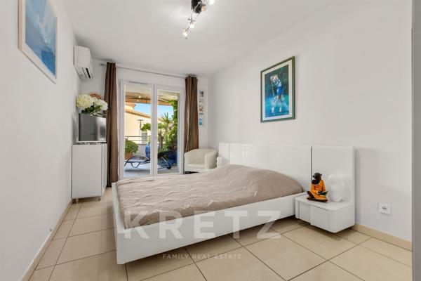 Bel appartement de 129 m2 avec terrasse de 105 m² à proximité de la plage de Renecros