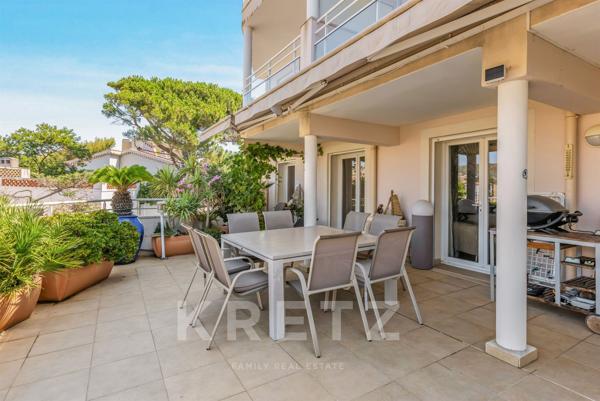 Bel appartement de 129 m2 avec terrasse de 105 m² à proximité de la plage de Renecros
