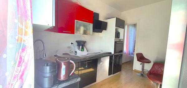 Maison
         10 pièces
        - 178 m² 245 000 € *