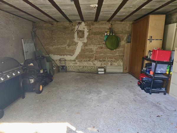 Maison
         3 pièces
        - 116 m² Exclusivité