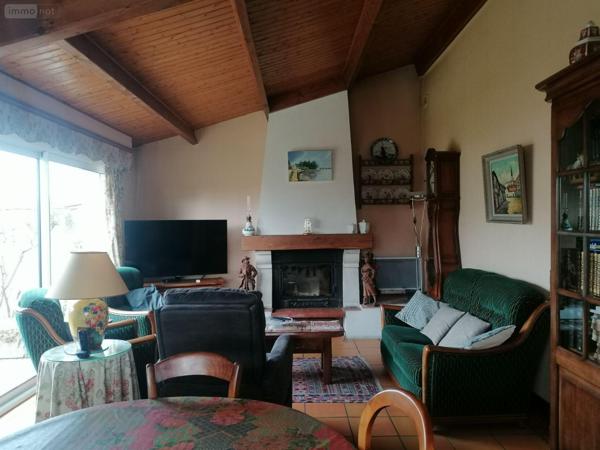 Maison à vendre à Puilboreau en Charente-Maritime (17138), ref : VD/585