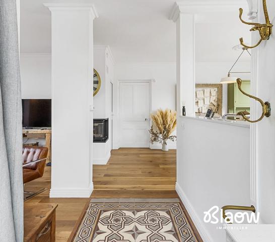 Maison rénovée de 153 m² à vendre à Décines-Charpieu