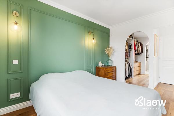 Maison rénovée de 153 m² à vendre à Décines-Charpieu