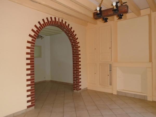 À Louer, maison d'environ 114,9 m², 4 pièces à DONNEMAIN SAINT MAMES (28200).