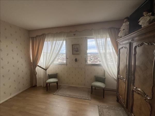 Appartement à vendre |  Montluçon |  3 pièces | 90 m²