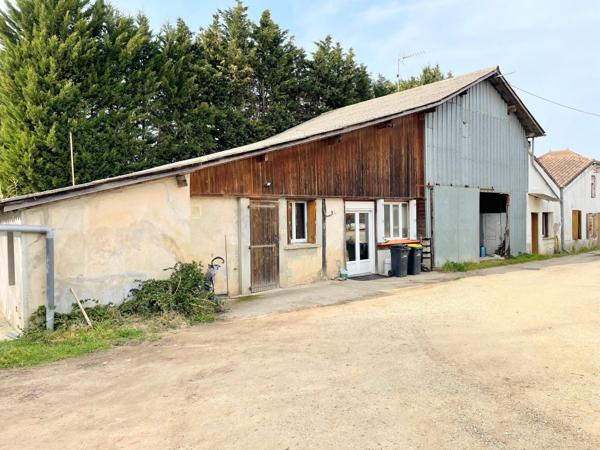 Maisons T2 + T3 + T4 + 2000 m2 terrain constructible