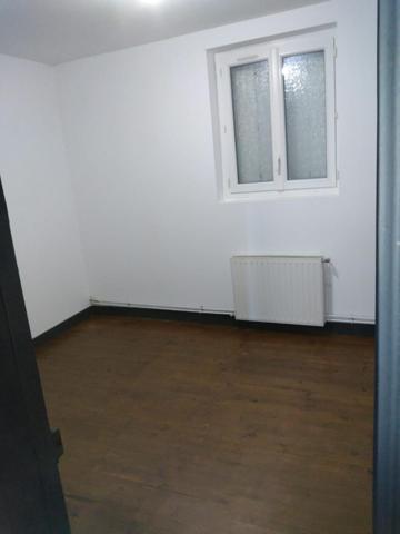 Maisons T2 + T3 + T4 + 2000 m2 terrain constructible