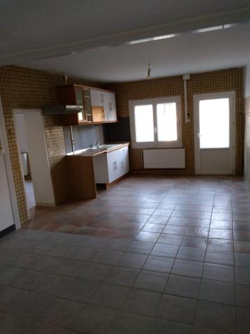 Maisons T2 + T3 + T4 + 2000 m2 terrain constructible