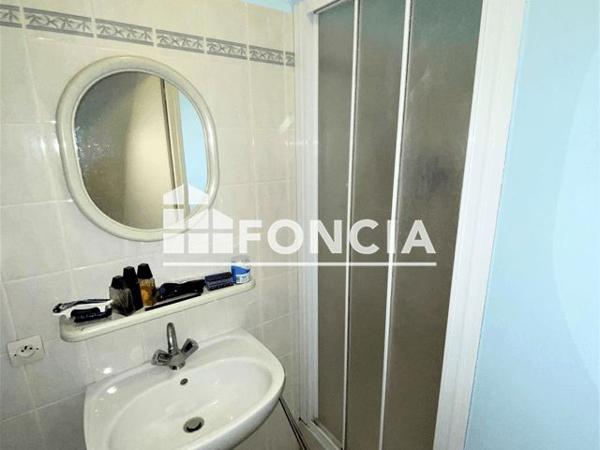 Location Appartement 2 pièces 23.1 m² - 105 AVENUE JEAN JAURES Chatellerault 86100