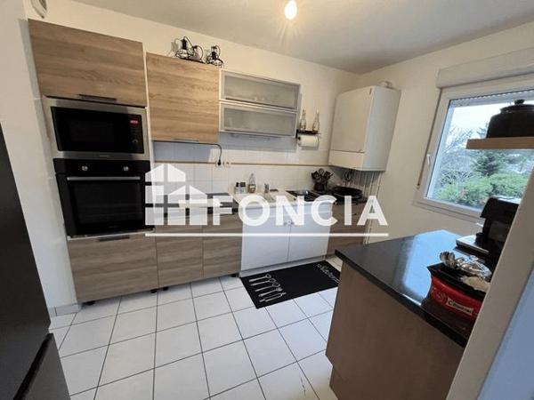 Location Appartement 3 pièces 62.37 m² - 192 RUE BERTHE MORISOT Guilherand-granges 07500