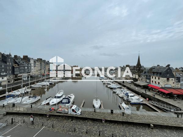 Location Appartement meublé 3 pièces 31.73 m² - 1 RUE CHAUSSEE Honfleur 14600